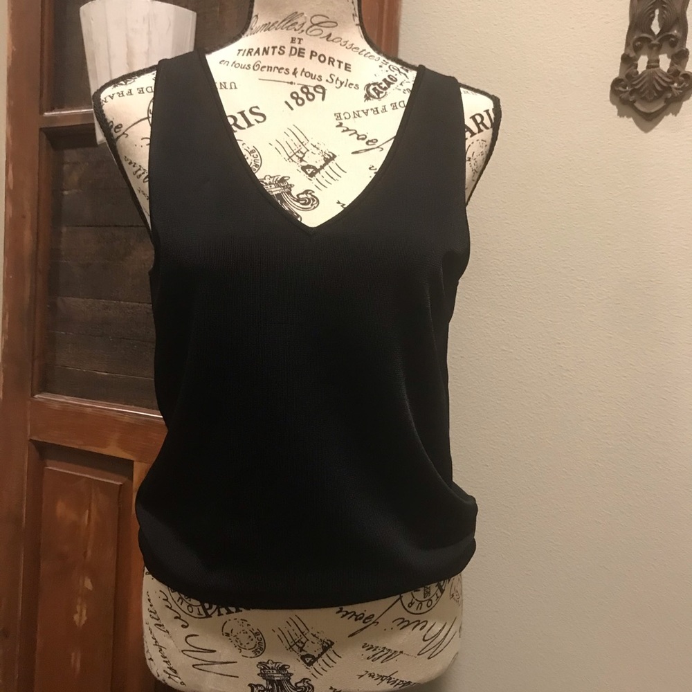Ellen Tracey Sleeveless knit top